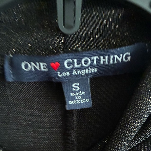 One Clothing Metallic Gold Mock Neck Swing Tank S - Picture 7 of 11